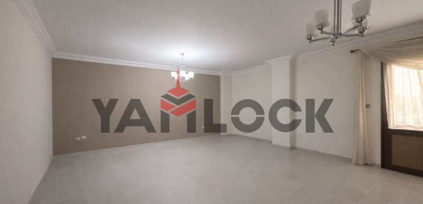 شقة 140 م² للبيع في العبور الحي الثالث خلف مسجد الروضة