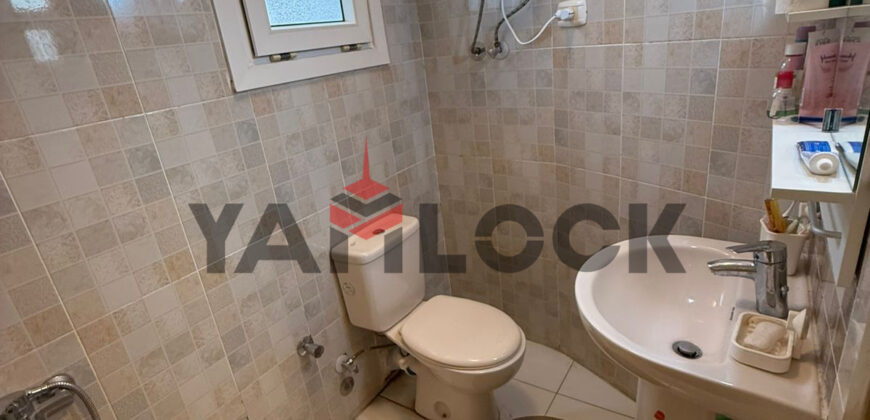 شقة 75 م² للبيع بدون عفش في القرية ريماس الكيلو ٧٨ – الساحل الشمالي