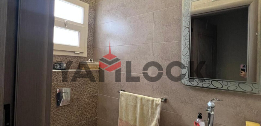 شقة 217 م² للبيع في اللوتس الشماليه المنطقه الاولى على شارع رئيسي شايفه ماونتن فيو2