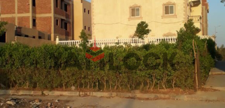 مبنى سكني 225 م² للبيع تشطيب كامل – إطلالة شارع جانبي في 6 أكتوبر – الجيزة