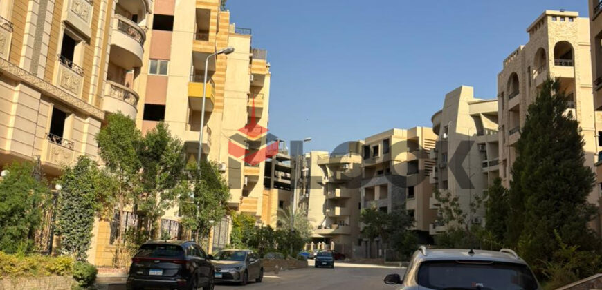 شقة 256 م² للبيع نصف تشطيب في اللوتس الشمالية – القاهرة الجديدة