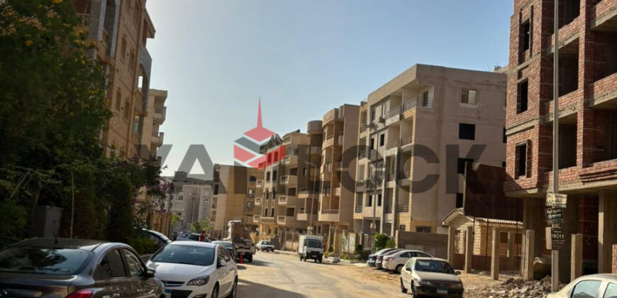 شقة 256 م² للبيع نصف تشطيب في اللوتس الشمالية – القاهرة الجديدة