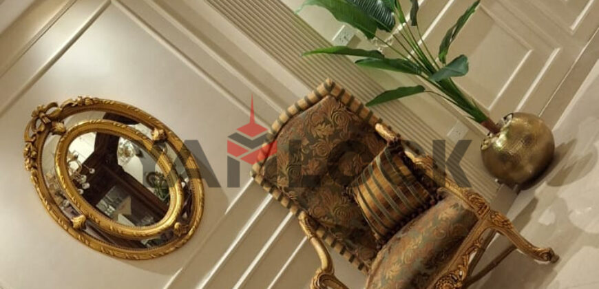 شقة 175 م² للبيع علي التسعين مباشرة في المصراويه القاهرة الجديدة