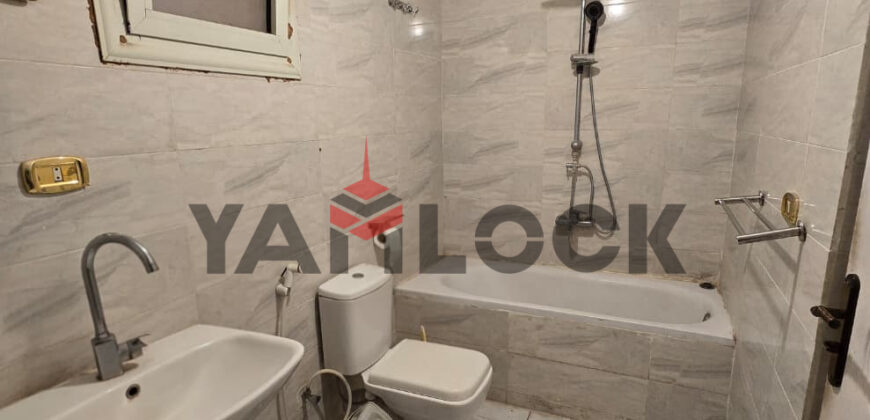 شقة 138 م² للايجار في كمبوند جولدن جيتس – المقطم