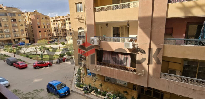 شقة 138 م² للايجار في كمبوند جولدن جيتس – المقطم