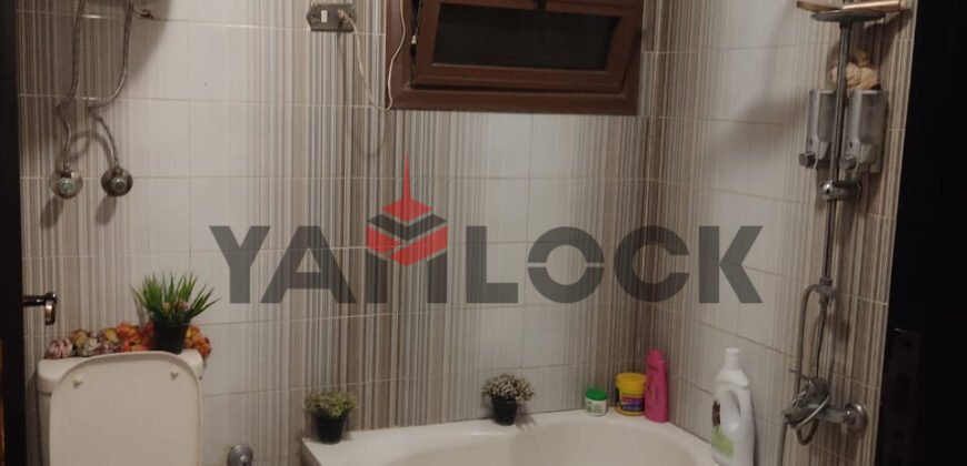 شقة 140 م² للبيع في شارع الليبيني متفرع من شارع جلال – فيصل