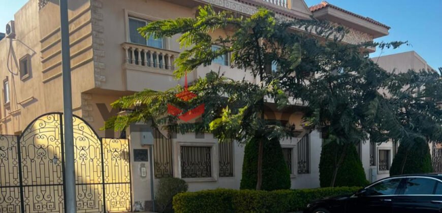 فيلا – مستقلة 1230 م² للبيع تشطيب ألترا لوكس – إطلالة حديقة في القاهرة الجديدة