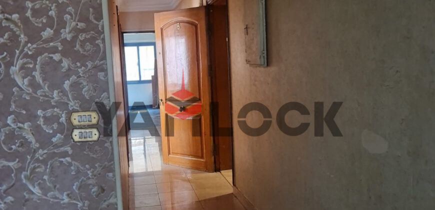 شقة 150 م² للبيع تشطيب سوبر لوكس – إطلالة شارع الرئيسي في مدينة نصر