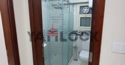 شقة 130 م² للبيع مفروش تشطيب ألترا لوكس – بشارع جامعه الدول – المهندسين