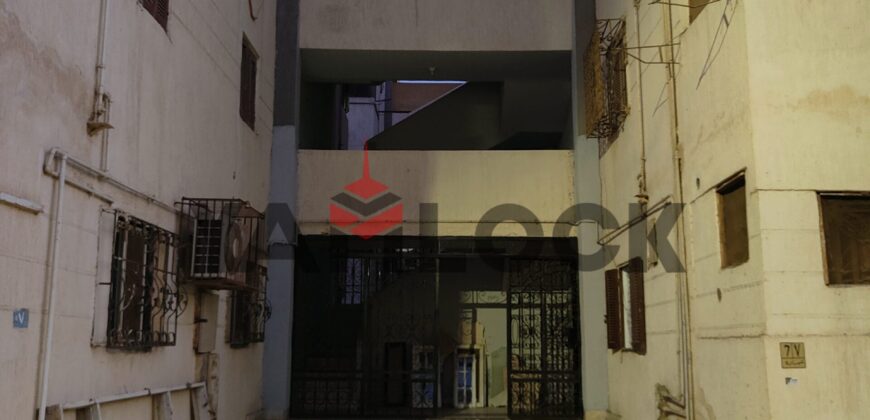 شقة 70 م² للإيجار في الحي الاول مجاورة 4 بجوارع جامعة القاهرة