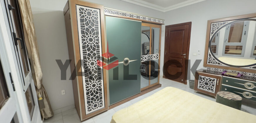 شقة 160 م² للايجار اليومي في الحي الأول مجاورة ٢ شارع معهد الفنون التطبيقية من شارع السنترال عمارة ١٩٩ – 6 أكتوبر