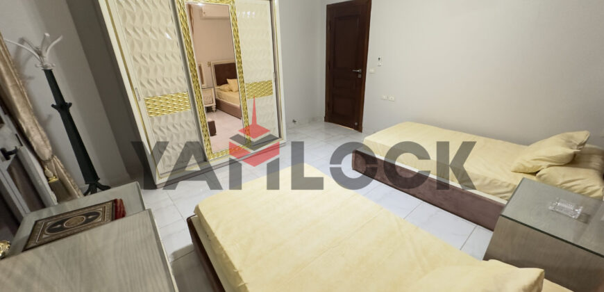 شقة 160 م² للايجار اليومي في الحي الأول مجاورة ٢ شارع معهد الفنون التطبيقية من شارع السنترال عمارة ١٩٩ – 6 أكتوبر