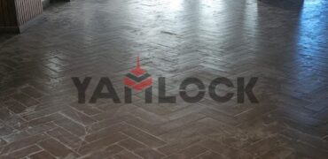 محل تجاري 330 م² للايجار في شارع 90 الشمالي