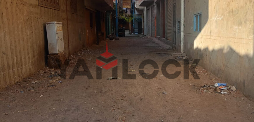 مبنى سكني 207 م² للبيع في شارع اغا – المنصورة