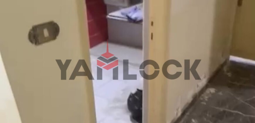 شقة تجاري 85 م² للبيع بميدان الساعة علي الموقف مباشرة – الاسكندرية