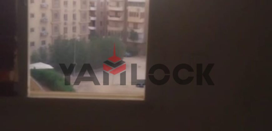 شقة 160 م² للبيع في المعراج السفلى بزهراء المعادى