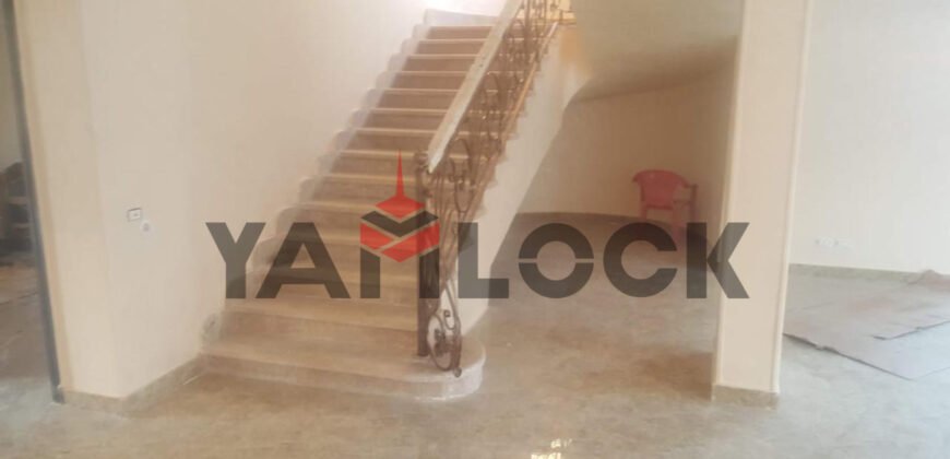 Standalone villa a 400 m² in Maxim residence Sherouk City- behind the British University