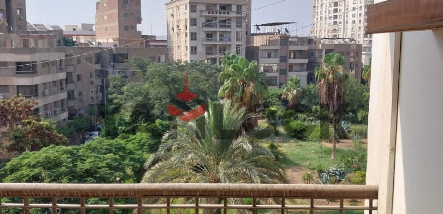 شقة 140 م² للبيع خلف الحي وبتروجيت – النزهة الجديدة