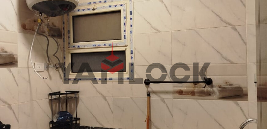 شقة 80 م² للبيع في قرية القصر الملكي  – مرسي مطروح