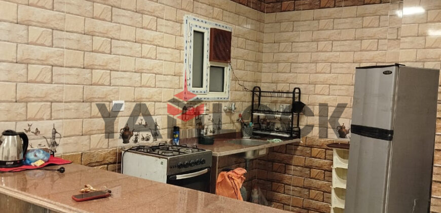 شقة 80 م² للبيع في قرية القصر الملكي  – مرسي مطروح