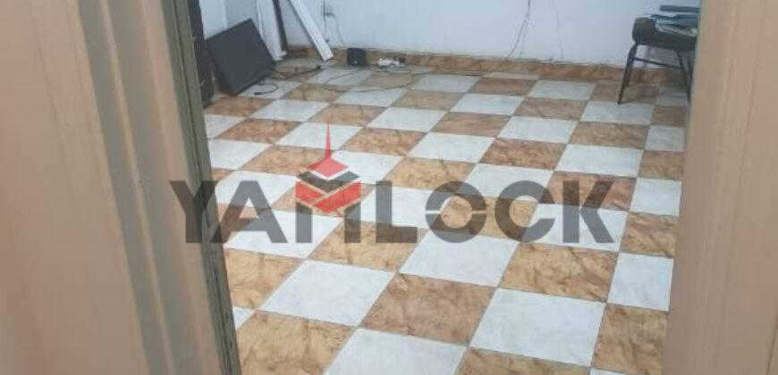 شقة اداري 86 م² للايجار بالحي الاول محلية 8 في العبور – القاهرة