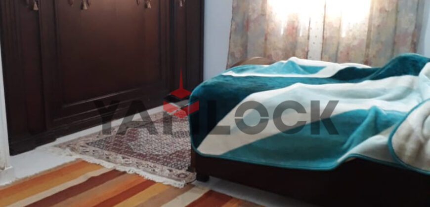 شقة 120 م² للايجار في ٨ شارع محمد محمد آدم متفرع من شارع حمام الدهب العطارين