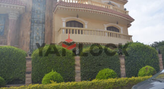 فيلا 674 م² للبيع مفروشة في المجاورة 13 الحي 3 – الشيخ زايد