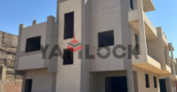 فيلا – مستقلة 299 م² للبيع بالحزام الاخضر كمبوند ٤ فيلات فقط بجوار قصر القنصل السعودى