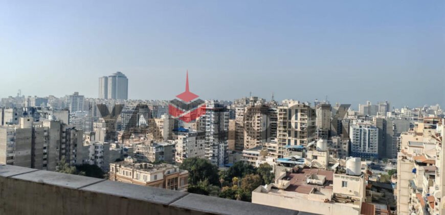 شقة 160 م² للبيع منطقه كفر عبده شارع أمير البحار – الاسكندرية