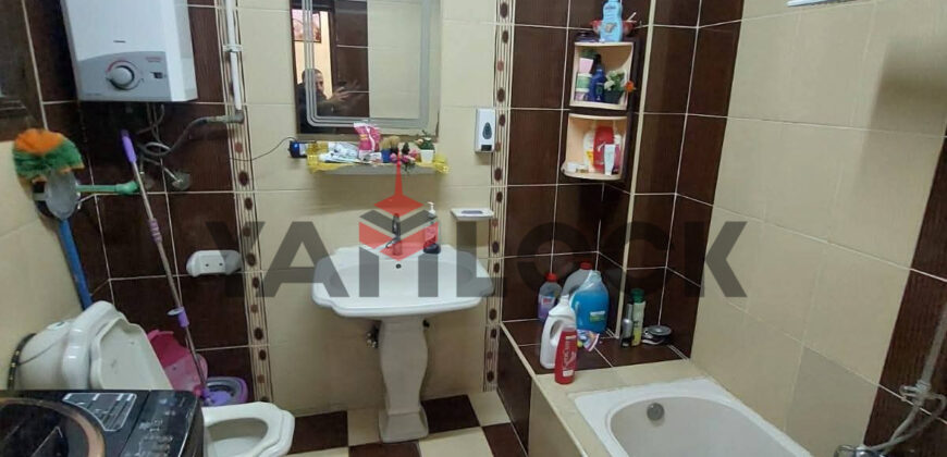 شقة سكني او اداري 300 م² منهم 70 م² تراث للبيع في الهضبة العليا – شارع ٩ المفارق شارع الثورة