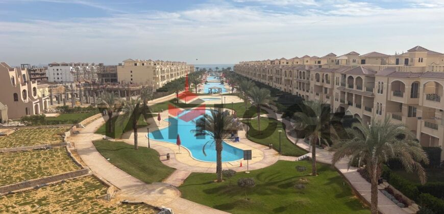 ستوديو 65 م² للبيع في قرية بالم بيتش – العين السخنه