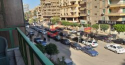 2 شقة مفتوحين علي بعض 500 م² للبيع في محمد حسين هيكل موازى لعباس العقاد مدينة نصر