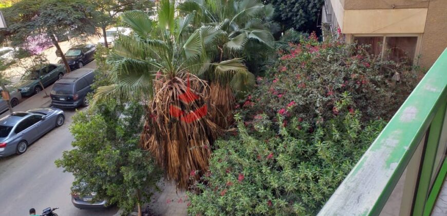 2 شقة مفتوحين علي بعض 500 م² للبيع في محمد حسين هيكل موازى لعباس العقاد مدينة نصر