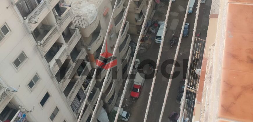 شقة 95 م² للبيع في شارع 16 الرئيسى ما بين شارع 45 الدولى واسكوت – الاسكندرية