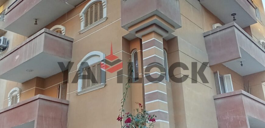 مبنى سكني 265 م² للبيع في الحي الثاني مجاورة 4 – 6 اكتوبر