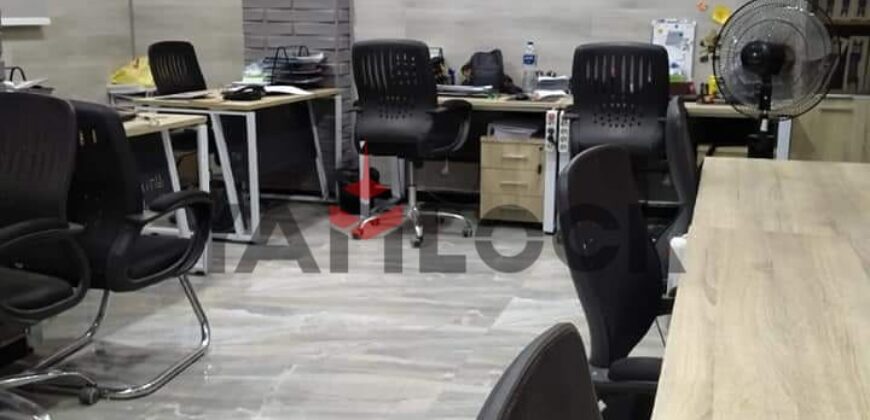 مكتب اداري 190 م² للبيع في الشارع الرئيسي للشركات والمصانع – السويس