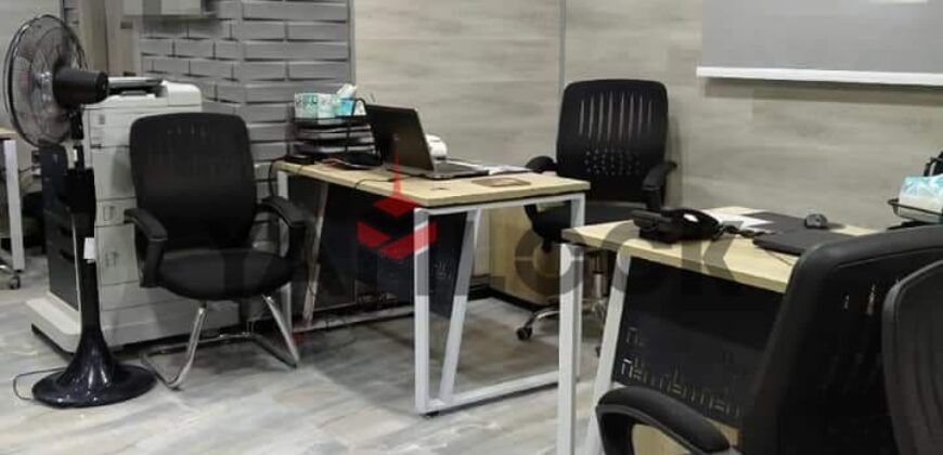 مكتب اداري 190 م² للبيع في الشارع الرئيسي للشركات والمصانع – السويس