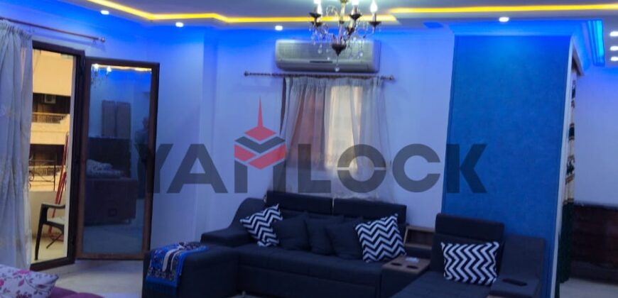 شقة 160 م² للايجار ببرج فى منتصف عباس العقاد مدينة نصر – القاهرة