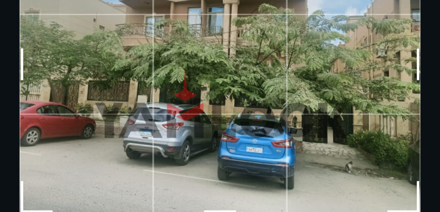 دوبلكس 400 م² للبيع في التجمع الاول شرق اكاديمية الشرطة