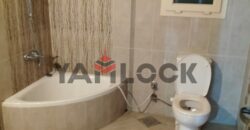 شقة 165 م² للإيجار في كامب شيزار على الترام مباشرة (الإسكندرية)