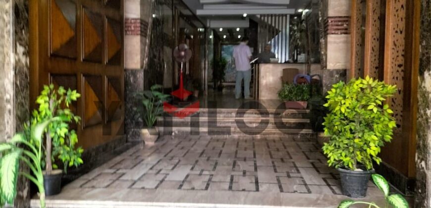 شقة 165 م² للإيجار في كامب شيزار على الترام مباشرة (الإسكندرية)