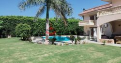 فيلا مستقلة 1600 م² للبيع بكمبوند اساتذه كليه الطب كينج مريوط مدخل افريكانا -جنينه كبيره جدا _اشجار فاكهه_يوجد بيت للكلب