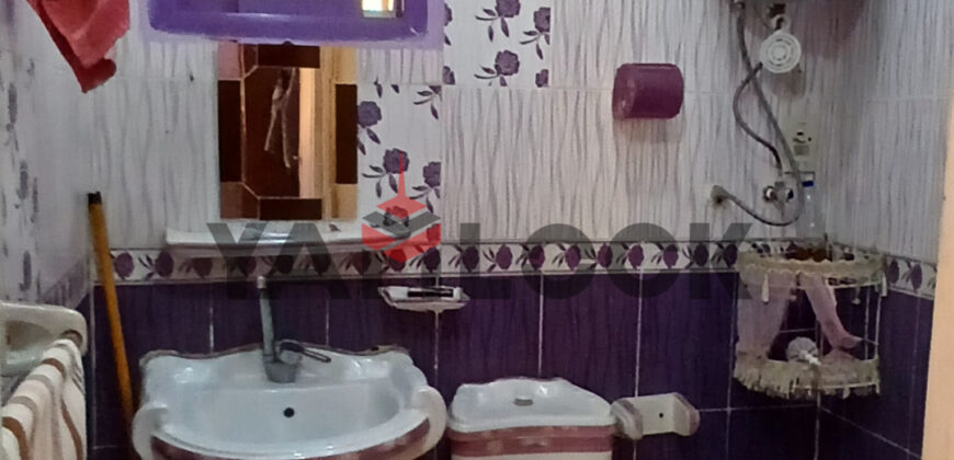 شقة 75 م² للإيجار مفروش بمدينة الشروق بعد نادى الشروق الرياضى تطل على حديقة غير مجروحة