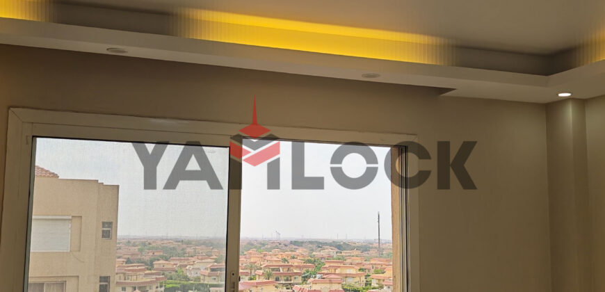 شقة 175 م² للإيجار في مدينتي B3 G32 Building 43