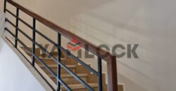 دوبلكس 240 م² للبيع تشطيب ألترا لوكس – إطلالة مسبح في الساحل الشمالي – مرسي مطروح