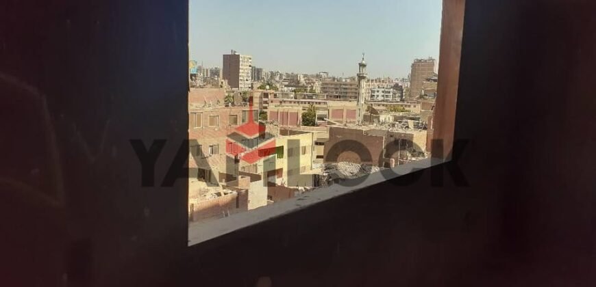 شقة 120 م² للبيع في 35 شارع عبد المنعم محمود