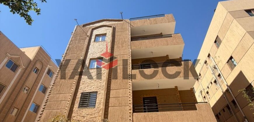 شقة 100 م² للإيجار في الحي الرابع 6 أكتوبر