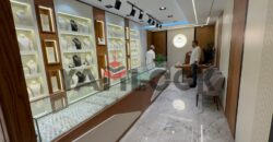 محل تجاري ٧٠ م² للبيع في شارع التسعين – مدينة العبور