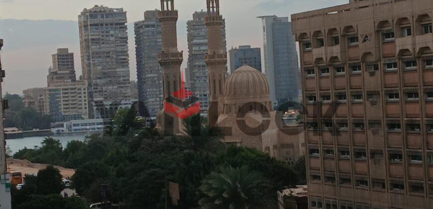 شقة 175 م² للبيع في شارع متحف المنيل