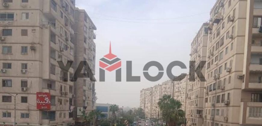 دوبلكس 200 م² للبيع بجوار فندق راديسون بلو ثاني صف من شارع عبد الحميد بدوي